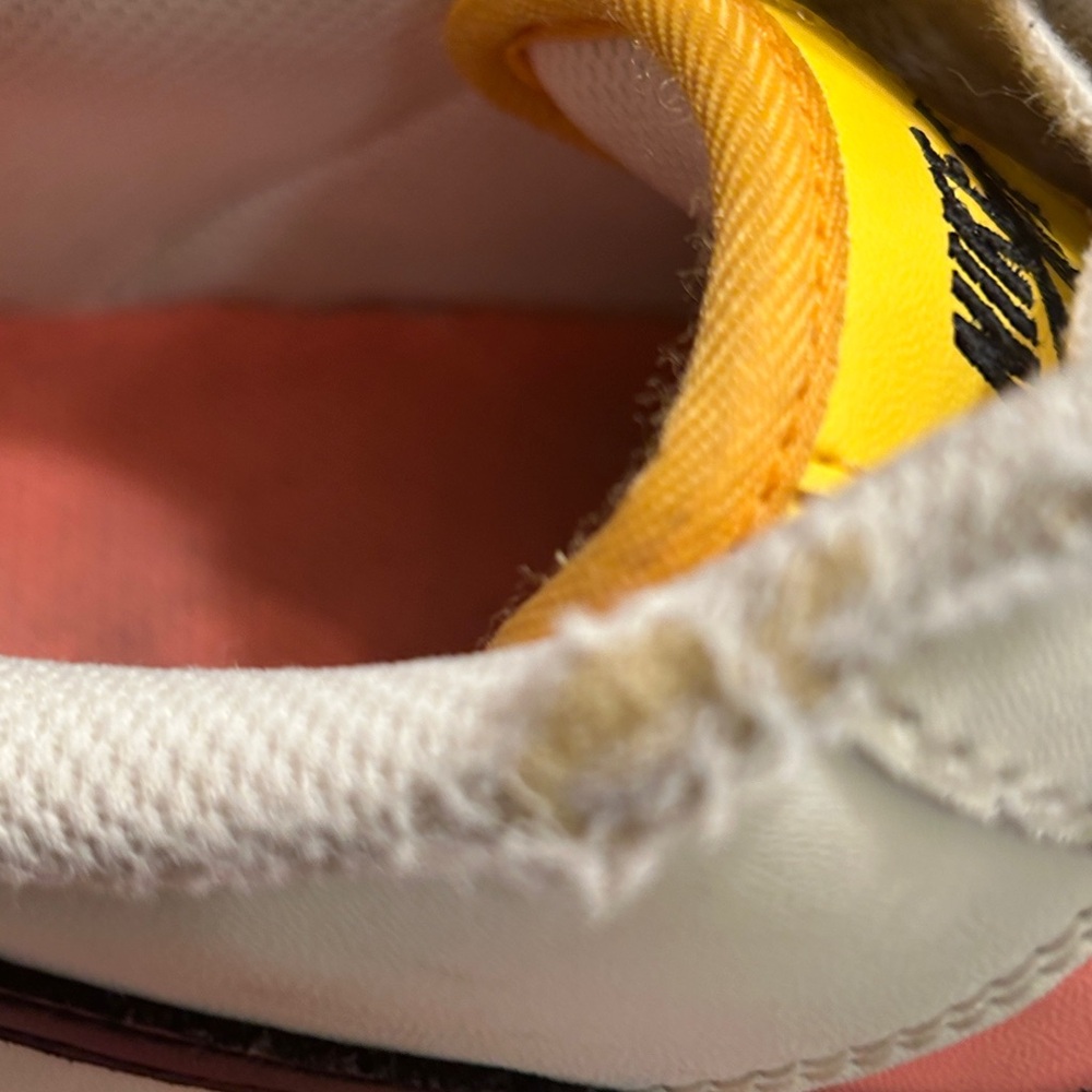 Nike Air Force 1 '07 Sail Tennis Shoes Women's Sz 9.5 DJ5933-100 Athletic - Picture 10 of 10